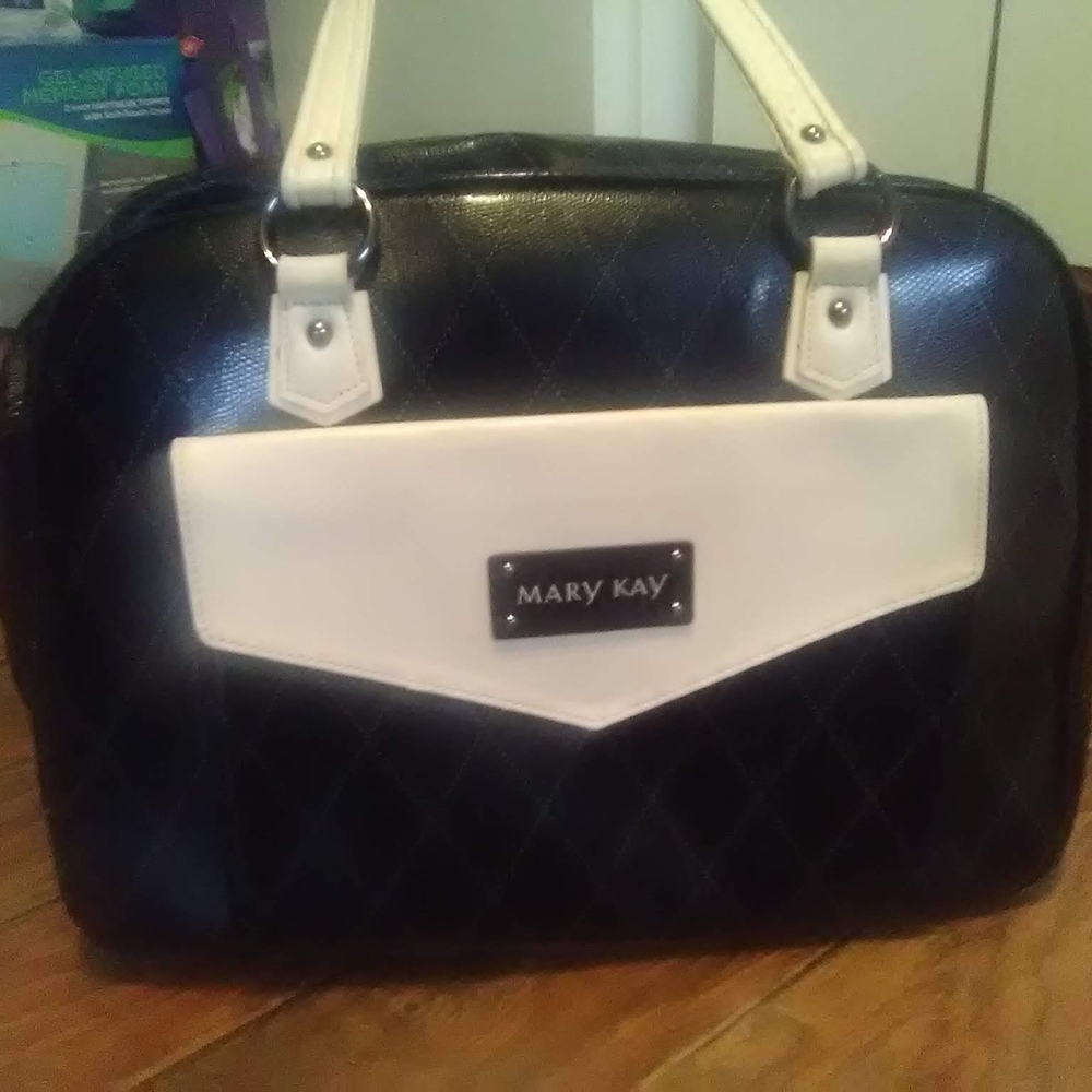 Mary Kay Starter Bag  Black With Pink Handles New